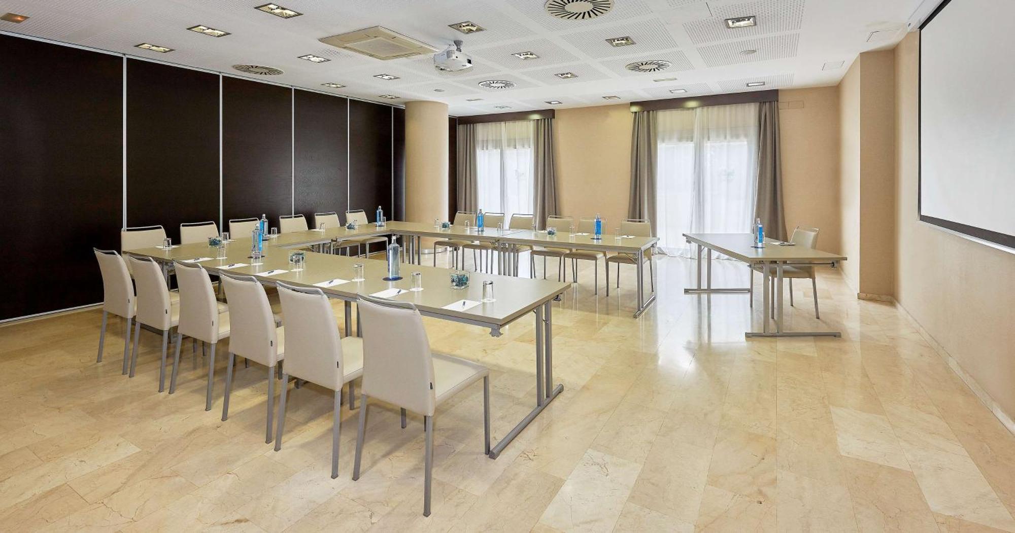 Nh Alicante Kültér fotó