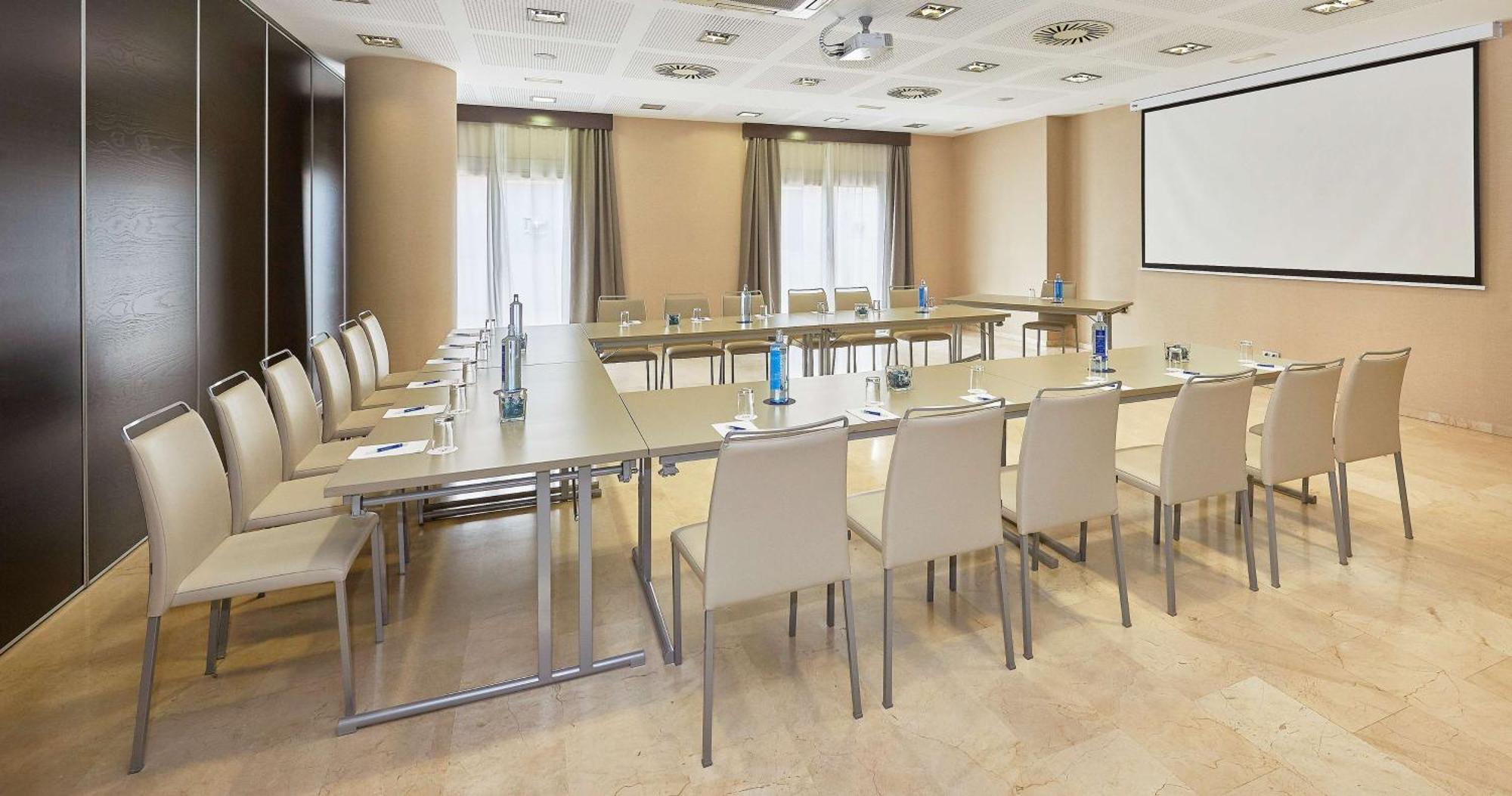 Nh Alicante Kültér fotó