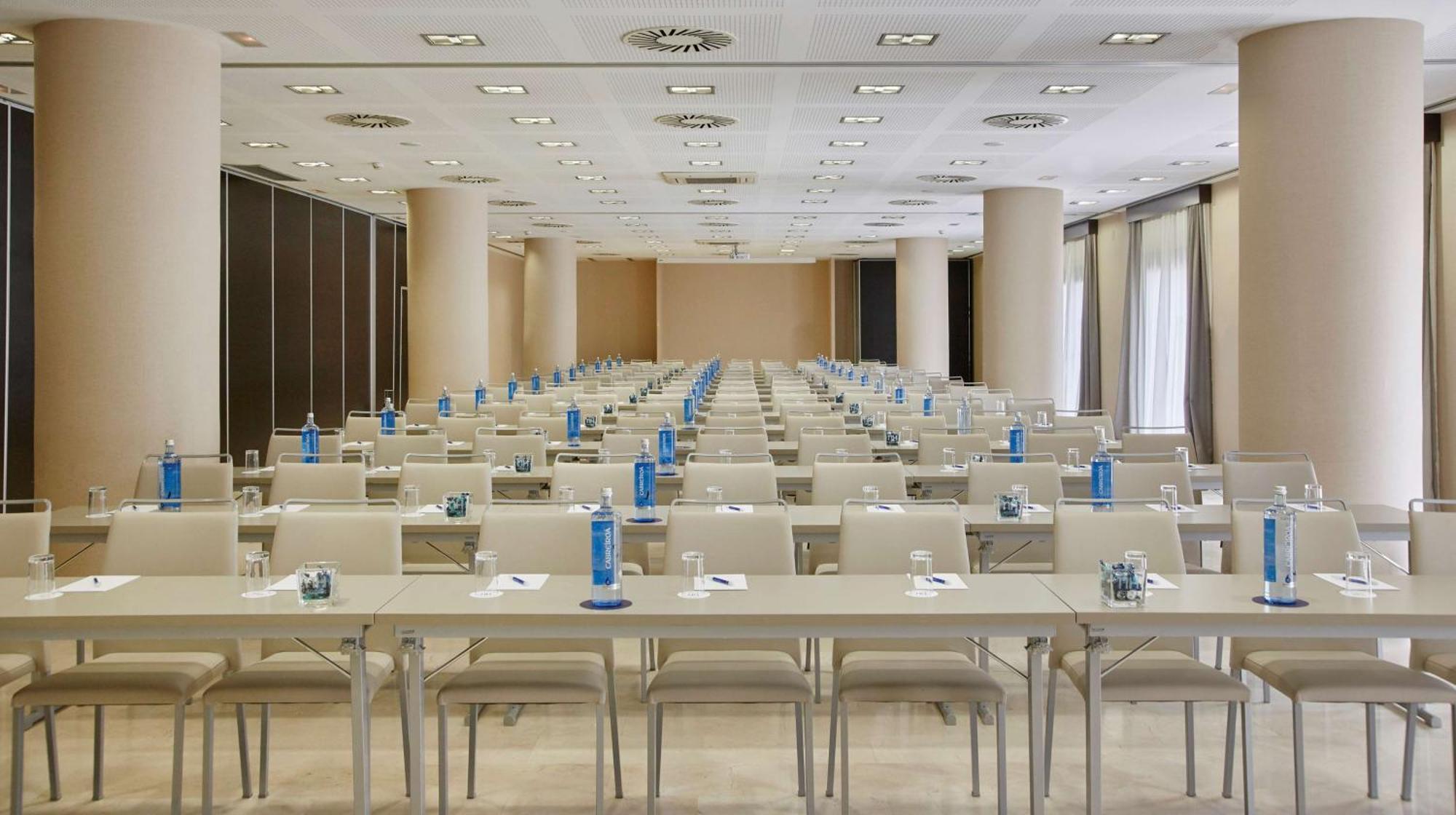Nh Alicante Kültér fotó